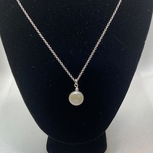 White  Coin Pearl Necklace, Pearl and Silver Necklace, Gift Coin Pearl, Bride Pearl Coin, Casual every day pearl