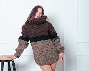 Chunky sweater with turtleneck in oversized design made by Molimarks