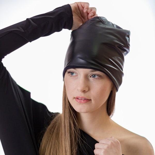 Bonnet en cuir de viscose noir / Bonnet ample / Bonnet en latex pour femme / Bonnet en similicuir