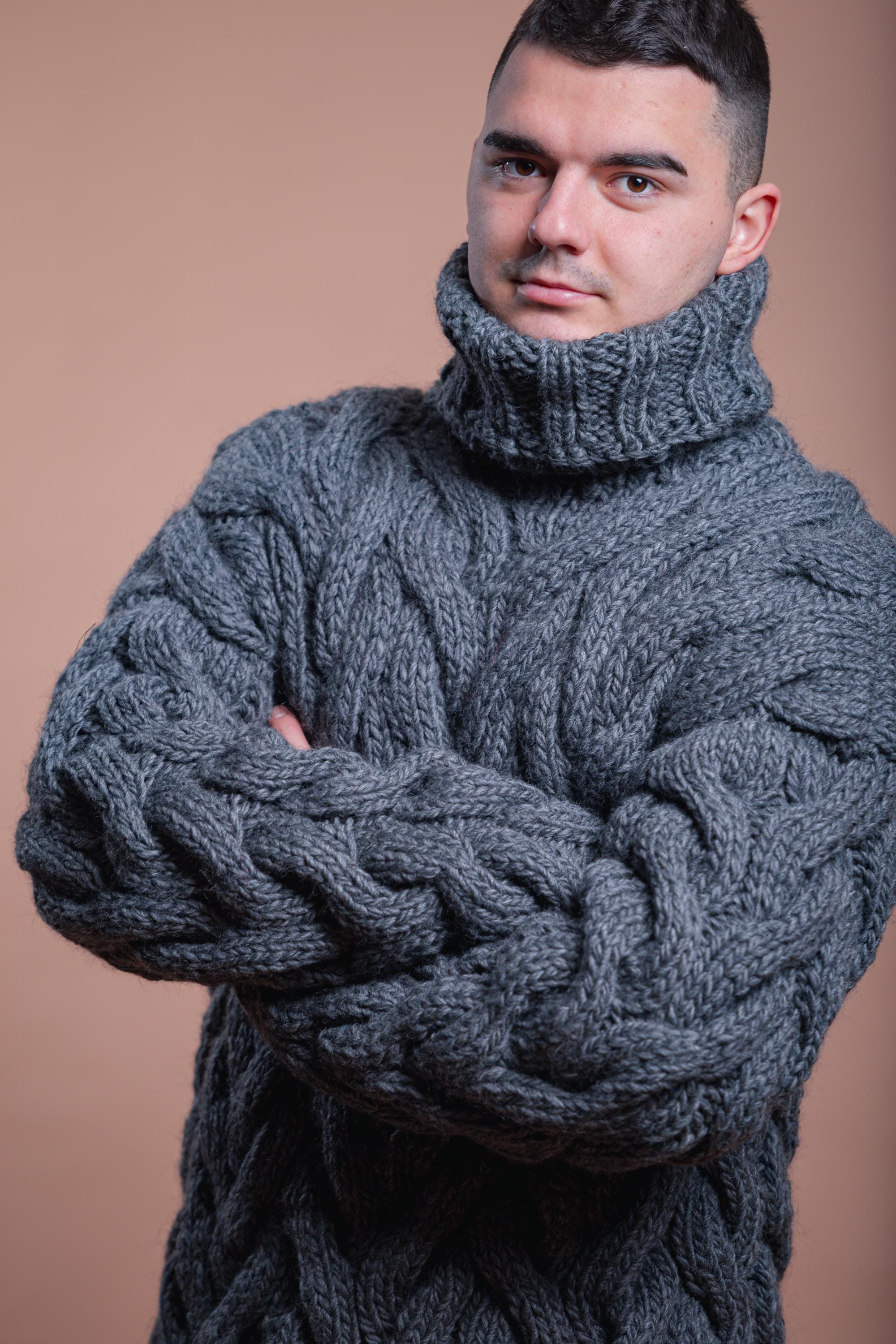 Maglione oversize in lana a trecce da uomo, taglia M, pullover