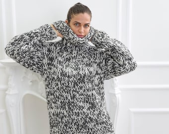 メランジセーター、ウールプルオーバー、レディースタートルネックセーター、ルーズフィットジャンパー、厚手セーター、チャンキーウォームプルオーバー、Molimarksのセーター