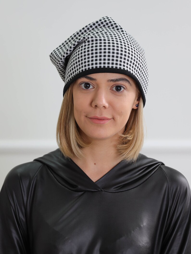 Squared neoprene beanie hat Slouchy squared beanie hat Black and white hat