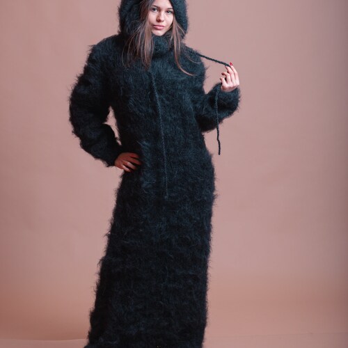 princess polly baby blue dress Black Knit Long Sleeve Midi Dress – Vivian Seven main image 1