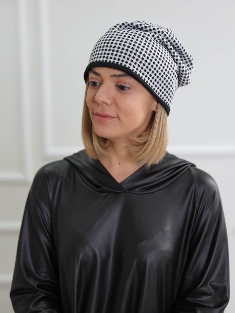 Squared neoprene beanie hat Slouchy squared beanie hat Black and white hat