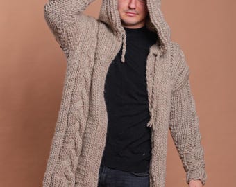 Cárdigan de hombre de lana pura, extragrande y hecho a mano, con capucha y estampado de trenzas, de Molimarks.