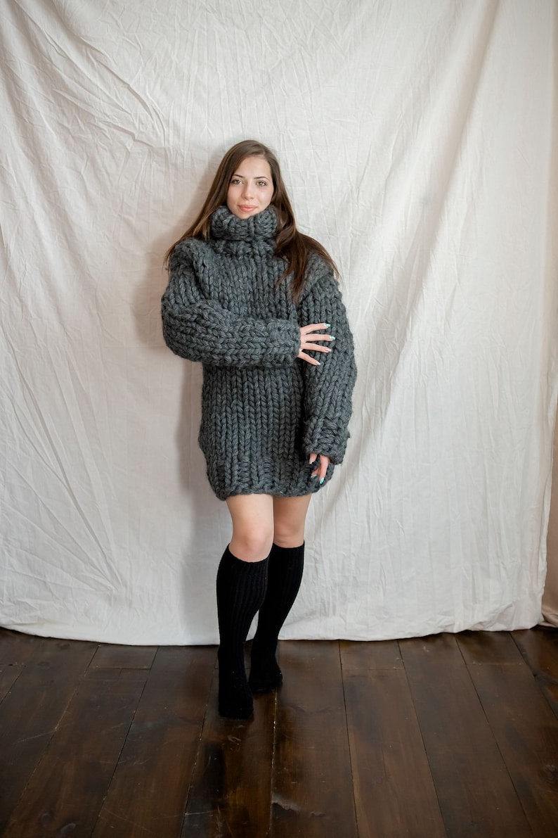 Grey chunky sweater made of soft wool available in plus sizes image 8