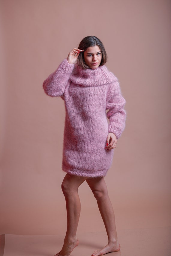 Plus size shop pink turtleneck