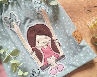 Button plus Label Stick File DoodleApplication Embroidery Pattern Embroidery Motif in 4 Sizes 13x18 15x24 18x28 20x28 Set Squirrel2