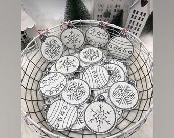 File da ricamo ITH, palline di Natale pendenti File da ricamo ITH/ 10x10 /16x26