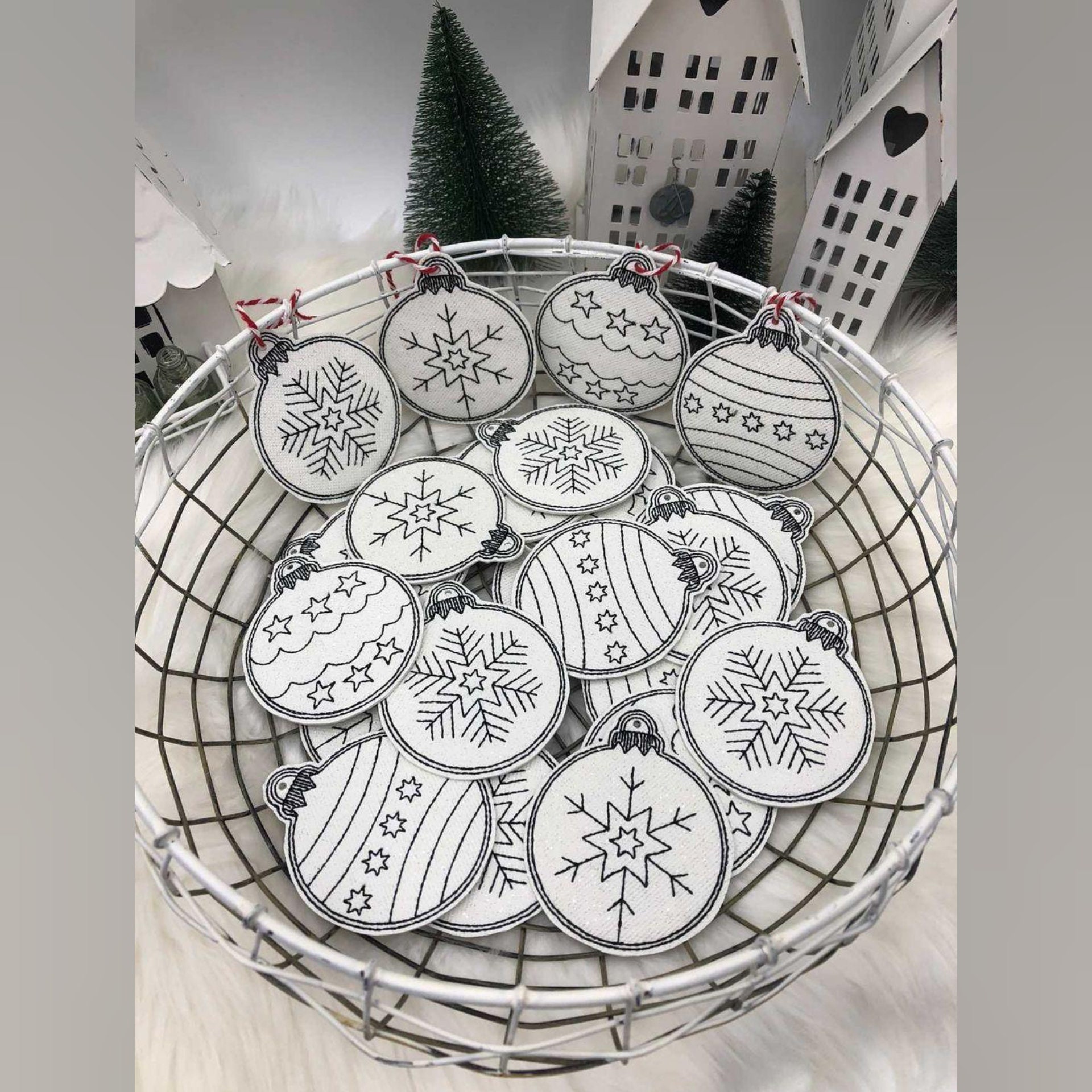 クリスマス　スペシャルBOX ジャンクジャーナル　エンボスペーパー　インド刺繍 ITH 刺繍ファイル、ペンダントクリスマスボール ITH 刺繍ファイル
