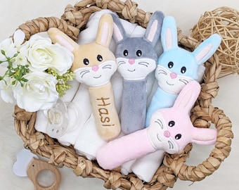ITH embroidery file, rattle rabbit stick rattle, embroidery pattern / embroidery motif 13x18 / 2 versions