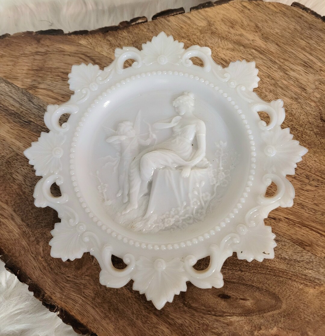 Vintage Westmoreland Victorian Cupid & Psyche 3D Art Plate - Etsy