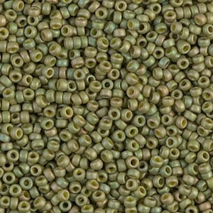 11-2033, Miyuki 22g Matte Op Light Olive Luster 11-2033, Miyuki 22g Matte Op Light Olive Luster