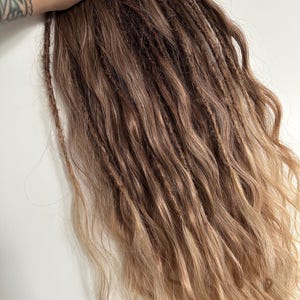 DE Dreadlocks Brown and Blonde Ombre, Loose ends DE Synthetic Dreadlocks, Wavy dread extension, curly dreads, loose ends dreads, soft dreads