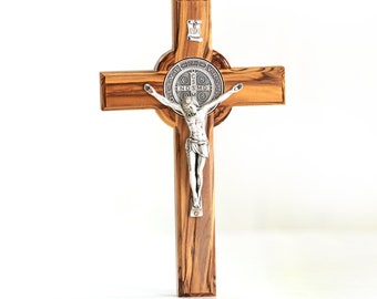 Bois d'olivier Croix de Saint Benoît Croix Benedictus Croix murale Crucifix de Bethléem Cadeau de baptême Ange gardien Cadeau chrétien