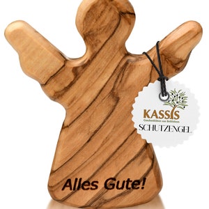 Beschermengel van olijfhout als handvleier met de spreuk "All the best"