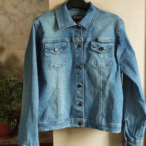 Vintage 2000s Denim Company light blue cotton denim womens jacket medium size