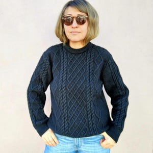 Y2K vintage 90's black womens traditional Aran wool sweater size S-M by River Island