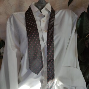 Vintage 90s Y2K geometric print gray and red 100% Silk tie by Strelsson