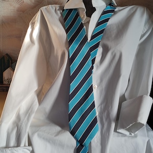 Vtg 2000&#39;s Y2K Navy blue and light blue striped 100% Silk tie by Marks and Spencer, Long silk blue neck tie for formal events