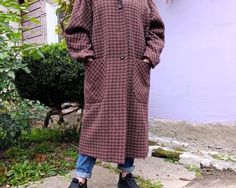 Vintage 1980's women's burgundy black plaid mid calf wool oversized coat size M L