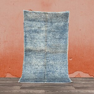 Beni Ourain Blue and White Dots Custom Moroccan rug-Unique Design rug-Moroccan Handmade Rug-beni ourain Style tapis