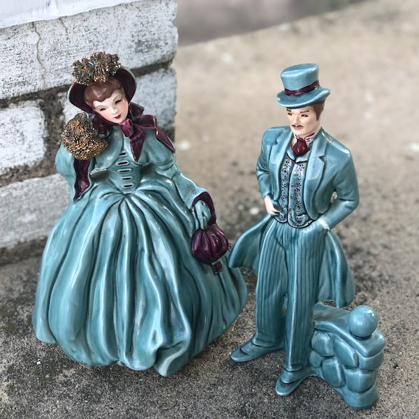 Florence Ceramics Gone With The Wind Figurine Set Blue and Burgundy Antique