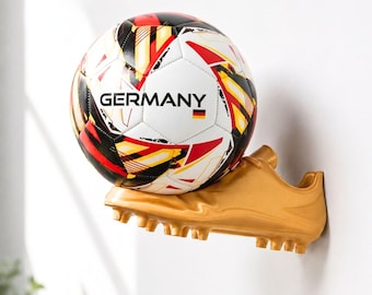 Support mural pour ballon de football « Chaussure de football dorée » | Porte-ballons mural | Cadeau décoratif pour homme en forme de chaussure de football pour la Coupe du Monde 2026 | Présentoir à ballons