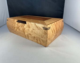 Maple Jewelry Box With a Curly Maple Top - Etsy