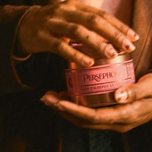PERSEPHONE Candle | wild poppy, hawthorn, Vegan Candle, Floral Candle, Spring Candle, 100 ml | 250ml | 9oz | 4oz image 3