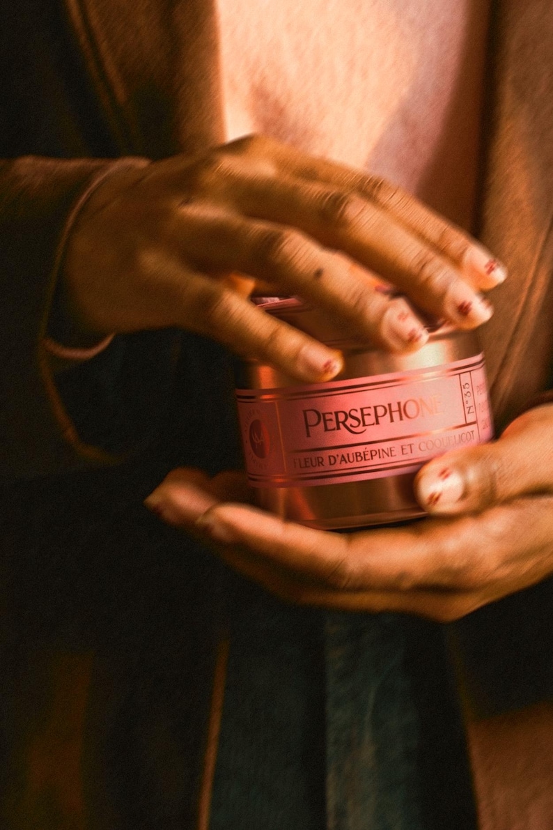 PERSEPHONE Candle | wild poppy, hawthorn, Vegan Candle, Floral Candle, Spring Candle, 100 ml | 250ml | 9oz | 4oz image 3