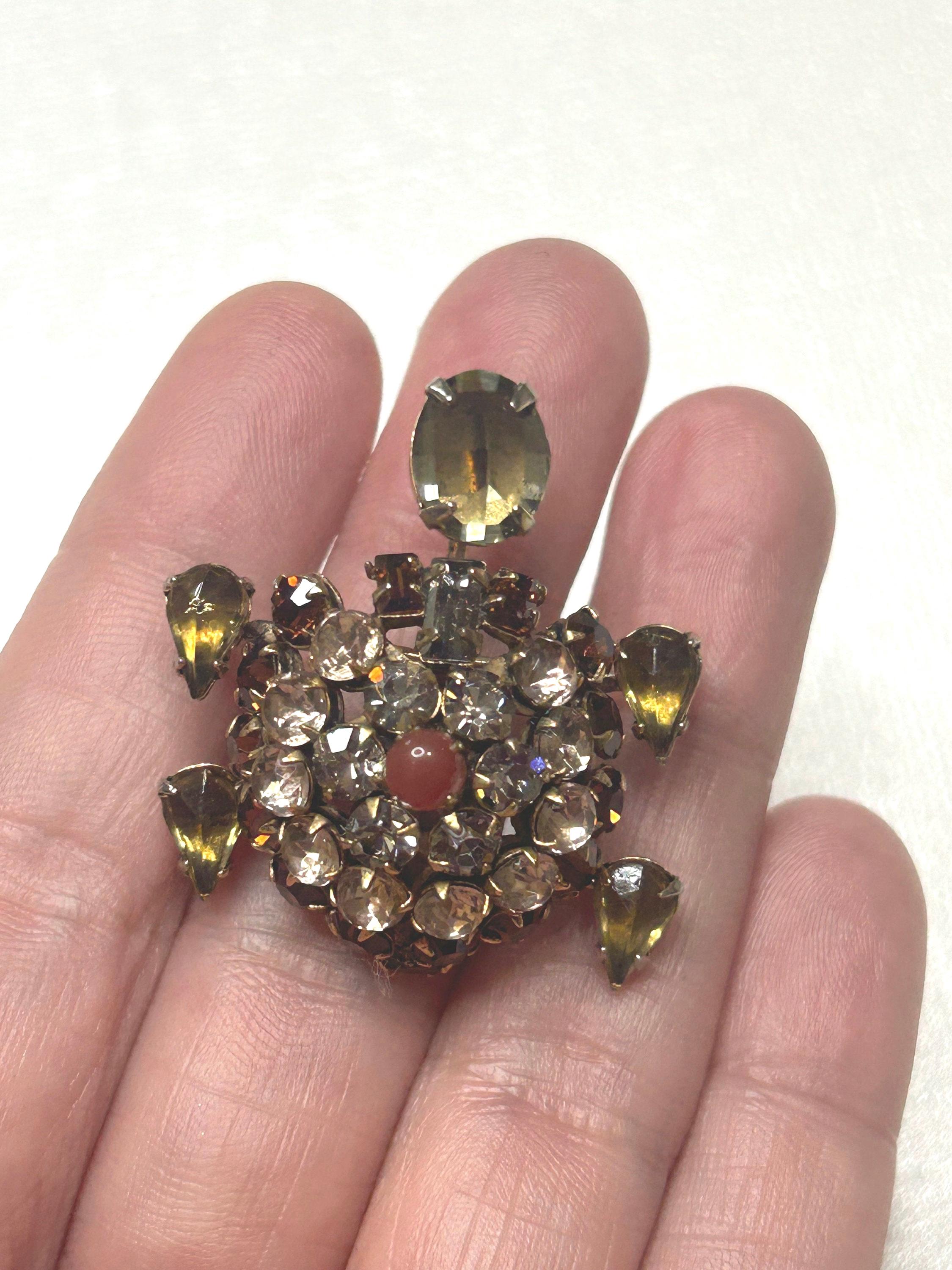 Schreiner brooch - Etsy 日本