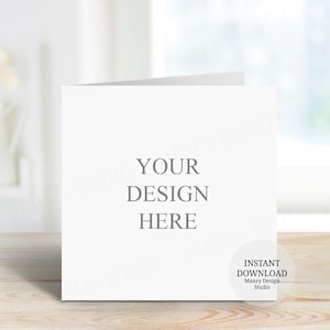 Mockup di biglietto quadrato: invito e biglietto d'auguri (download digitale)