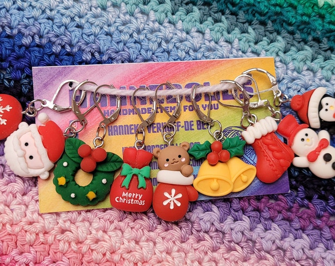 snowman stitch marker . stitch marker for crochet and knitting . place markers . progress trackers . Christmas charm . row markers .