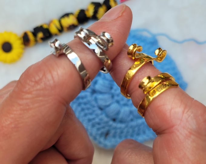 crochet ring . knitting ring . left-handed crochet ring . right-handed knitting ring . yarn tension aid . tension aid . crochet accessory . gift DIY .