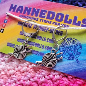 knitting needle stitch markers. crochet and knitting stitch markers. place markers. progress trackers. yarn charms. row markers.