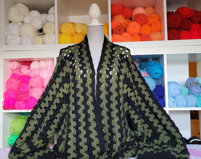 crocheted cardigan - hexagon cardigan - women's cardigan - winter clothing - handmade clothing - winter cardigan - crocheted clothing - women's clothing -