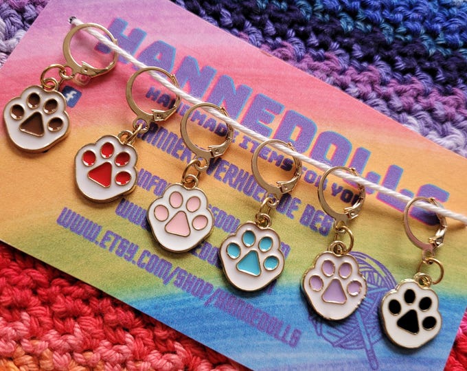 stitch marker cat paw . cat paws . dog paws . stitch marker dog paw . progress keeper . dog charm . cat charm . crochet helper .