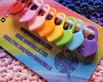 Heart Shaped Rainbow Stitch Marker Set 8 Pieces