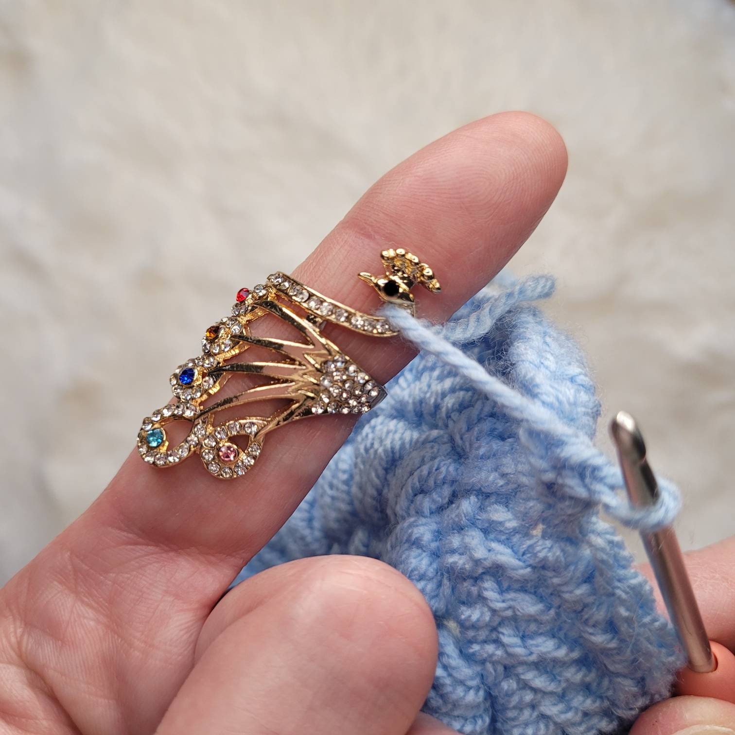 Adjustable Size Yarn Ring Cat Ears Crochet Ring Beginner Knitting  Crocheting Loop Thread Wrapped Rings Tension Regulator Tool - AliExpress