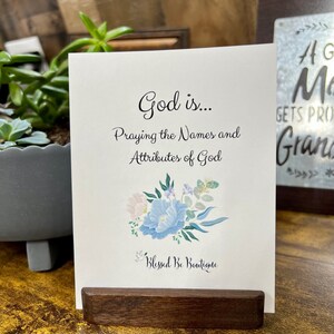 Nombres de Dios Tarjetas de Escritura Digitales Imprimibles / Dios Es... Tarjetas de Versículos Bíblicos / Tarjetas de Notas Cristianas Florales