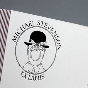 Le Fils de l'homme de René Magritte, timbre ex libris, carnet de timbres.