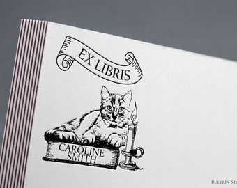 Katze auf Buch Ex Libris Stempel, Bibliothek Stempel - 5 x 5 cm (2x2 Inches)