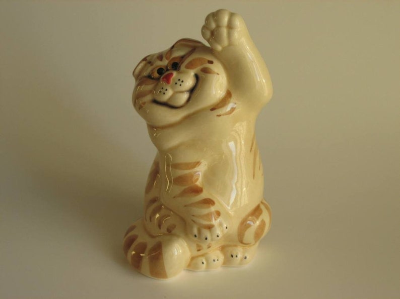 Skottish-fold faience figurine cat figurine handmade