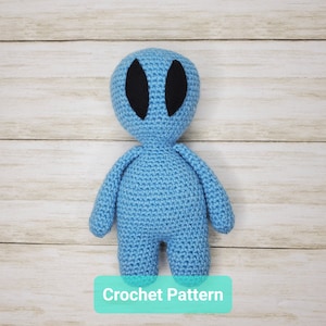 Crochet Pattern: Classic Alien