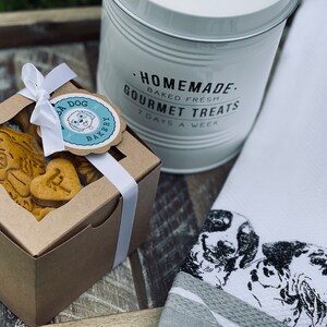 Personalized Golden Retriever Box