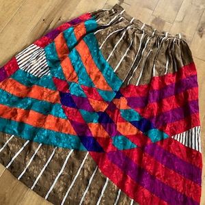 80s UMI Collections by Anne Crimmins Womens Skirt Vintage 1980s Made in Hong Kong 100% Silk Abstract Pleated Skirt Ladies