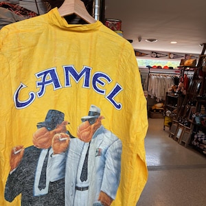 1990s Vintage CAMEL CIGARETTES Promotional Jacket Joe Camel Yellow Full Zip Windbreaker