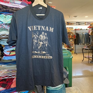 Vietnam War Memorial Statue - Etsy