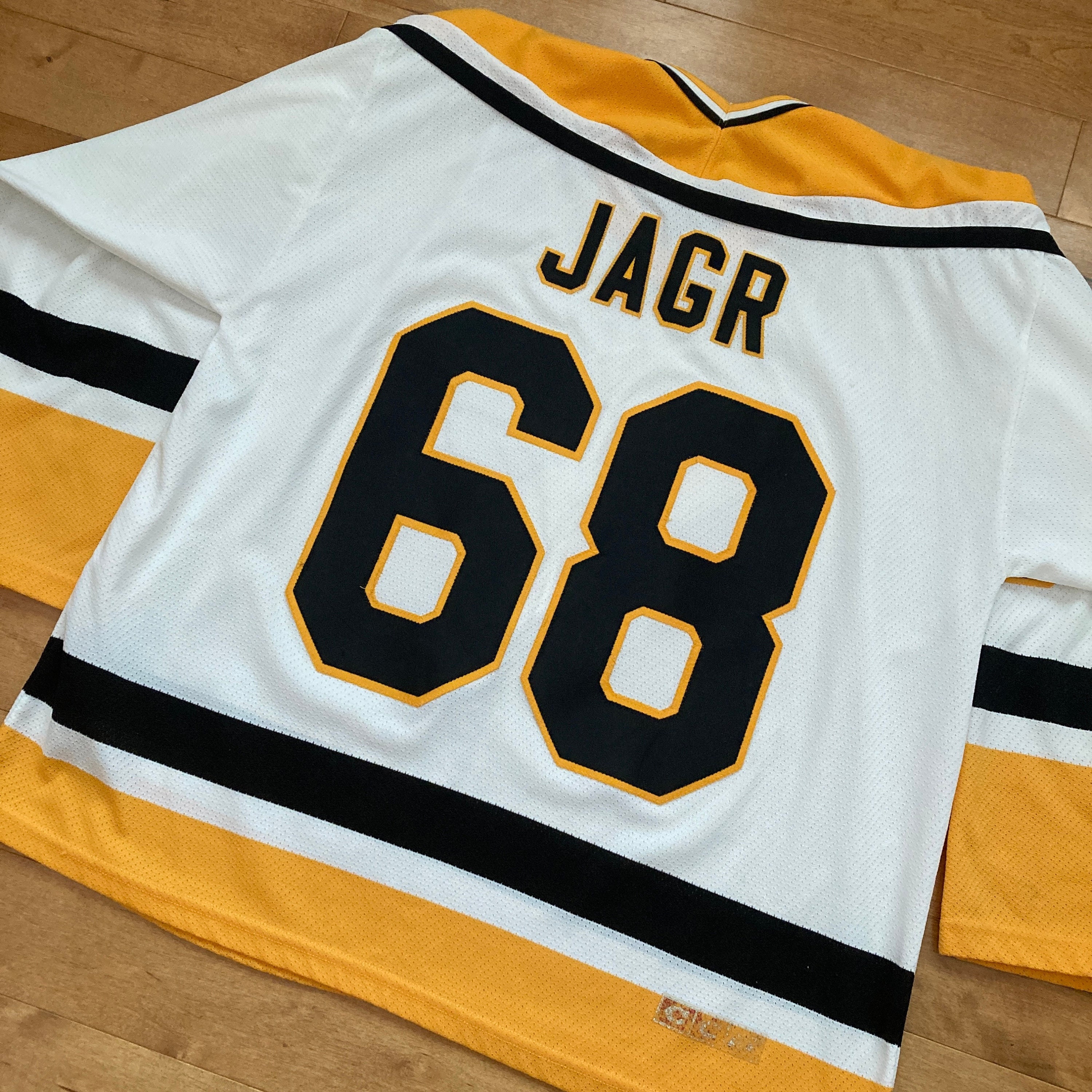 Vintage 90s NHL CCM Pittsburgh Penguins JAROMIR JAGR Stitched Hockey Jersey  Sz M